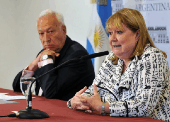 España y Argentina se apoyan mutuamente en Gibraltar y Malvinas