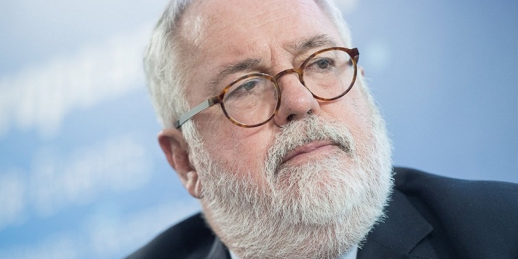 Bruselas estudia la queja de España contra Marruecos por competencia desleal energética