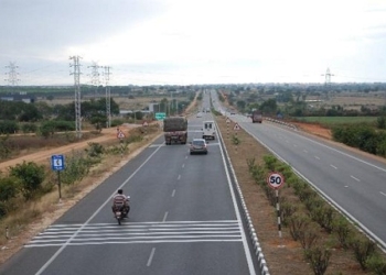 Abertis entra en el mercado indio con la adquisición de dos autopistas