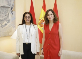 Díaz Ayuso aborda con la embajadora de Marruecos los lazos institucionales, educativos y culturales