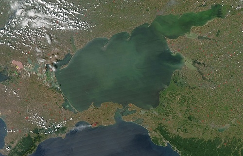 España pide a Rusia que libere a los buques ucranianos y respete la libre navegación