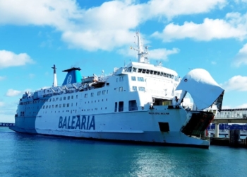 La Embajada en Rabat fleta un ferry para los turistas españoles atrapados en Marruecos