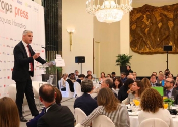 Londres pide «flexibilidad» a la UE para lograr un acuerdo sobre el Brexit