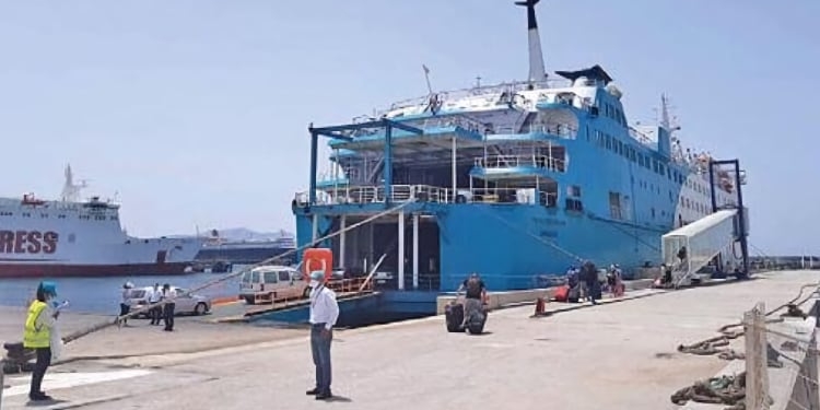 Marruecos anuncia la reanudación del transporte de pasajeros con España