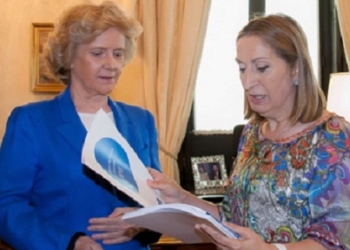 Becerril pide que la ley española sobre asilo se adapte a las normas de la UE