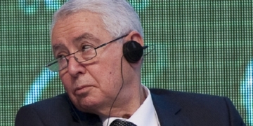 El presidente interino de Argelia nombra nuevo embajador en España