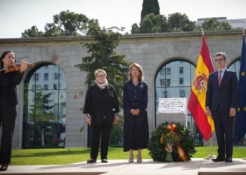 El Gobierno homenajea a las víctimas españolas del campo nazi de Mauthausen