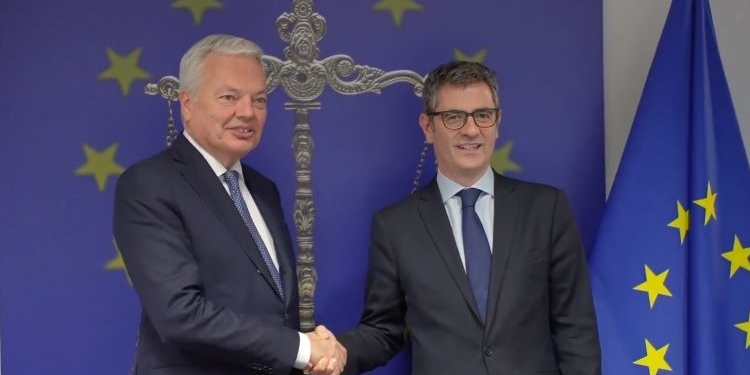 Bolaños asegura en Bruselas que en la UE hay “cero preocupación” por la ley de amnistía