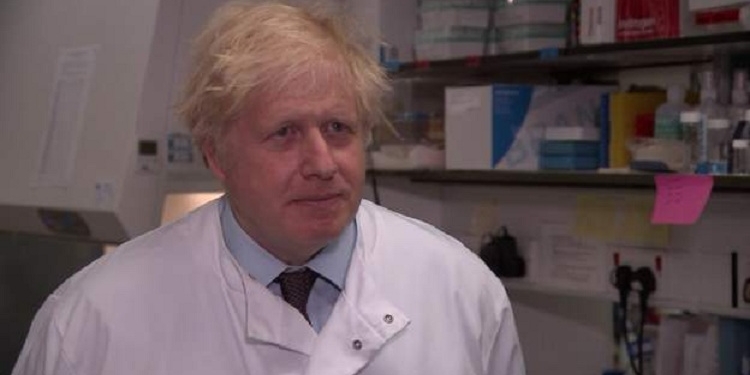 Johnson levantará las restricciones el 19 de julio pero asegura que en 2021 va a ser “difícil” viajar