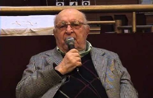 Un superviviente promueve la enseñanza del Holocausto en la ESO de Madrid