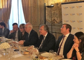 Borrell recuerda que España destina a Iberoamérica el 30% de su inversión exterior