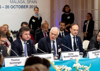 Borrell asegura que el Brexit no afectará «nada” a los británicos que viven en España