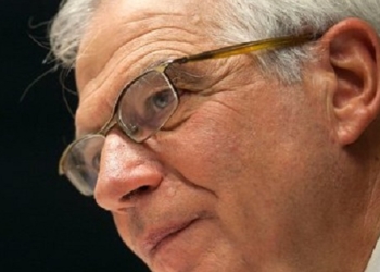 Josep Borrell acepta la oferta de Pedro Sánchez para ser ministro de Exteriores