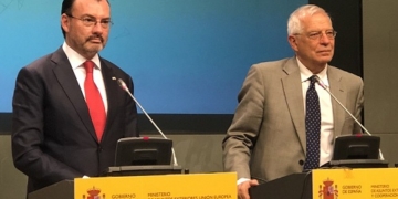 Borrell confirma que el Rey asistirá a la investidura de López Obrador