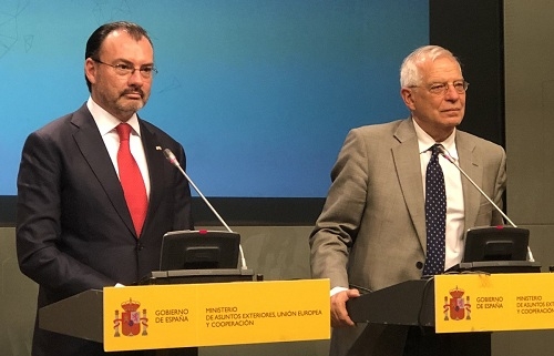 Borrell confirma que el Rey asistirá a la investidura de López Obrador