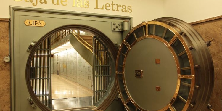 El Instituto Cervantes mostrará por primera vez al público los legados de su Caja de las Letras