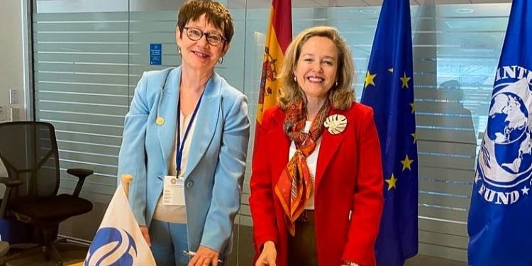 España aportará cien millones al BERD para los municipios y la seguridad alimentaria en Ucrania