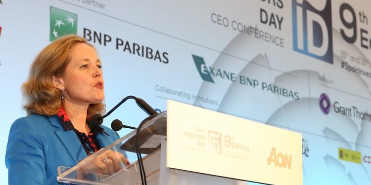 El Gobierno defiende sus presupuestos antes los grandes inversores internacionales