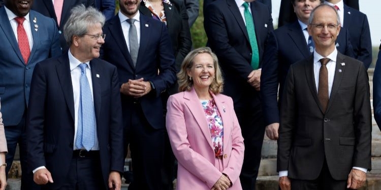 Calviño se queda sin su victoria “en casa” y tendrá que esperar para la presidencia del BEI