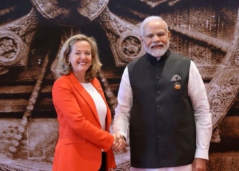 Calviño replica a Díaz que se garantizarán los intereses de España ante la entrada saudí en Telefónica