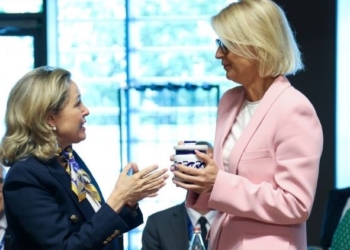 Nadia Calviño recoge de su homóloga sueca el testigo de la Presidencia de la UE