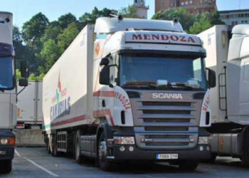 España aprueba un acuerdo con Andorra sobre transporte por carretera