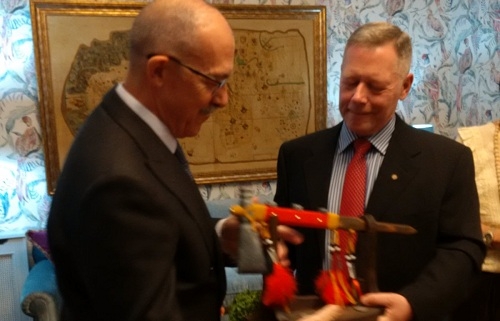 Canadá y España repasan su “creciente cooperación” en defensa y seguridad