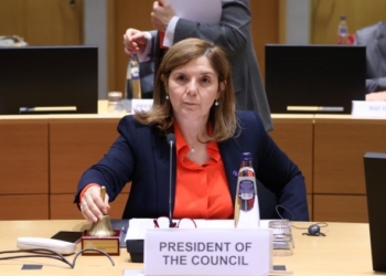 España pide a la UE una financiación “estable y predecible” para la reconstrucción de Ucrania