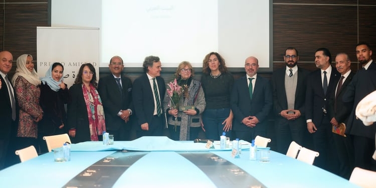 La arabista Carmen Ruiz Bravo-Villasante recibe el Premio ‘Amistad’ de Casa Árabe