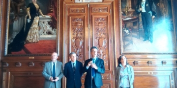 Los Marqueses de Linares vuelven a su Palacio en el 25 aniversario de Casa de América