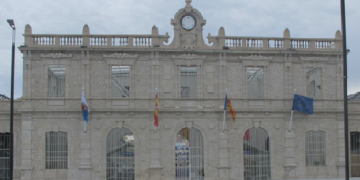 Dastis se reúne con los embajadores de España en el sureste de Europa