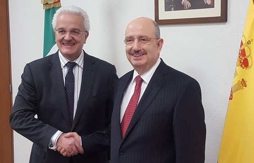 Castro analiza en México la modernización del acuerdo global con la UE