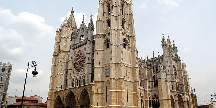 España presenta la candidatura de León para acoger el Centro Europeo de Ciberseguridad