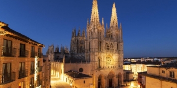 Catedral de Burgos: jardín de luz y piedra