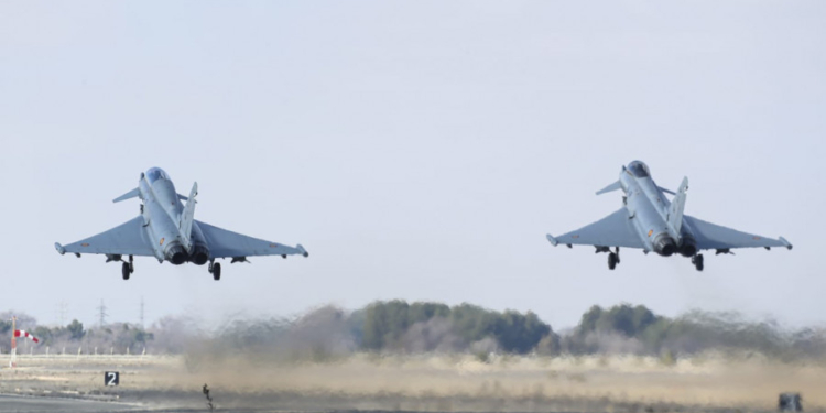 España despliega cuatro cazas en Bulgaria para contribuir a la disuasión de la OTAN frente a Rusia