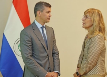 El presidente paraguayo aborda con CEAPI las posibilidades de inversión en el país