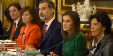 García Montero: “El Cervantes de Gibraltar funcionaba y su cierre fue político»