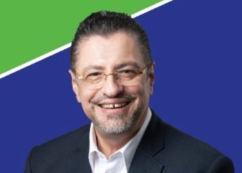 El Gobierno felicita al nuevo presidente de Costa Rica, Rodrigo Chaves