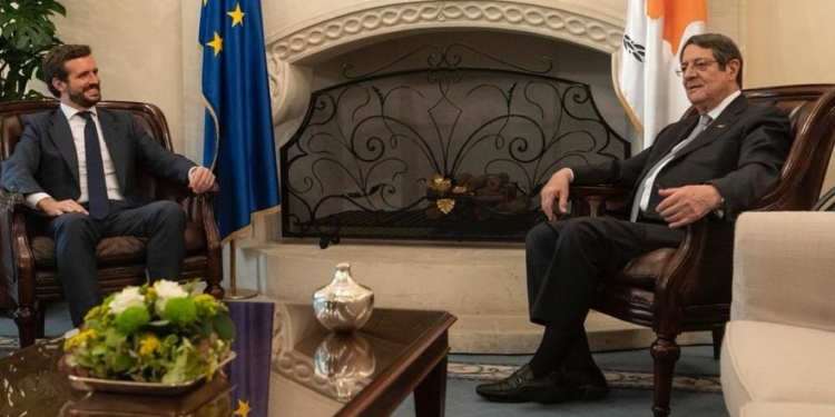 Casado respalda a Grecia y Chipre en su defensa de la integridad territorial