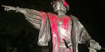 España pidió a EEUU medidas contra los ataques a las estatuas de Colón