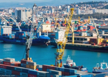 Albares espera que «se constate sobre el terreno» el desbloqueo de las operaciones comerciales en Argelia