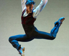 El bailarín Sergio Bernal repasa la historia del ballet español en El Escorial