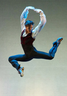 El bailarín Sergio Bernal repasa la historia del ballet español en El Escorial