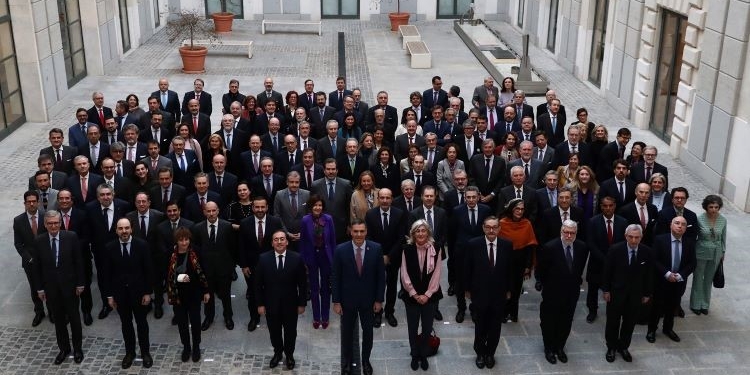 Pedro Sánchez insta a los embajadores a “redoblar esfuerzos” ante la Presidencia española