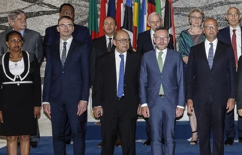 Dastis respalda crear una asociación UE-África en materia migratoria