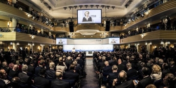 Dastis defenderá en Alemania el multilateralismo y la integración defensiva europea