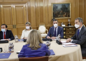 Sánchez: “El conflicto afectará, sin duda, a la economía, pero la UE está preparada para mitigarlo”