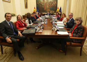 El Gobierno concede la nacionalidad española a dos opositores a Maduro