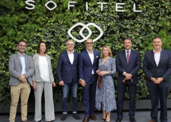 El cónsul general de Francia en Barcelona participa en la inauguración de un nuevo Sofitel