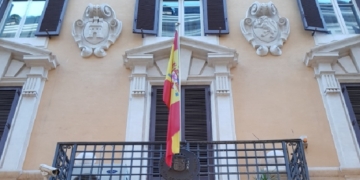 Los Consulados de España en Italia atendieron 5.500 consultas desde el cierre aéreo